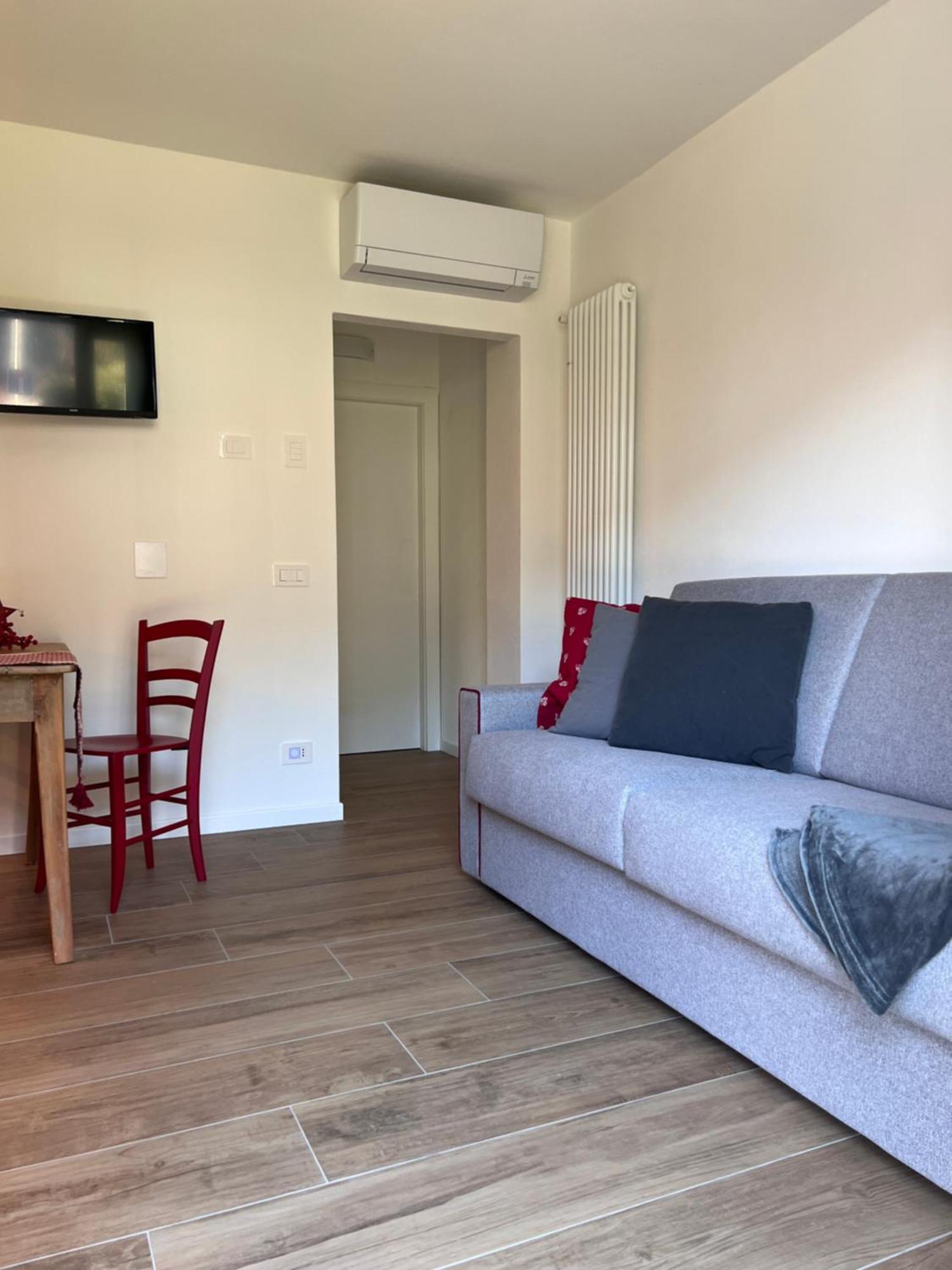 Casa Vacanze La Brenta เคียเวนนา ภายนอก รูปภาพ