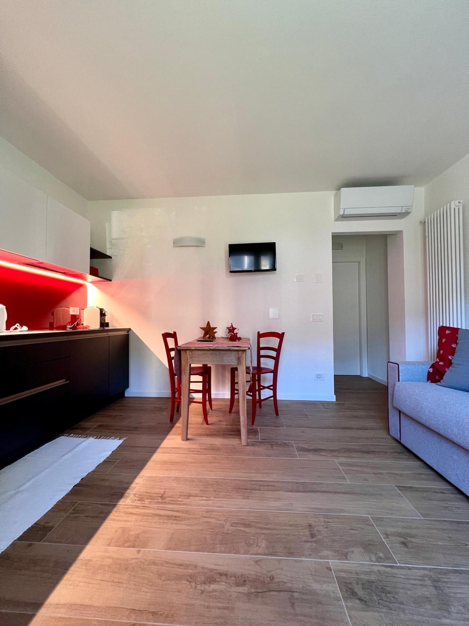 Casa Vacanze La Brenta เคียเวนนา ภายนอก รูปภาพ